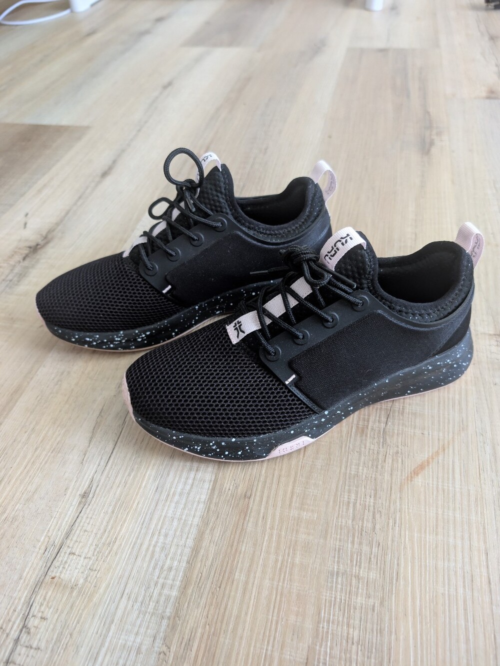 KURU Atom Women’s Black & Pink Sneakers